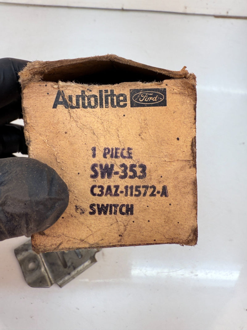 OEM 1960 - 1964 FORD MERCURY IGNITION SWITCH C3AZ-11572-A 1961 1962 1963 B76-22