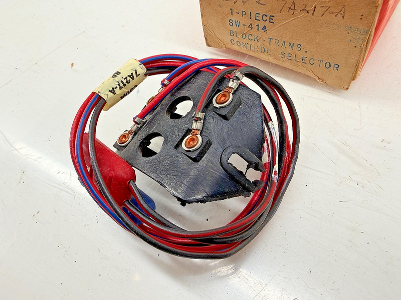 NOS 1960 - 1964 Ford Falcon Galaxie Comet Neutral Safety Switch C3DZ-7A217-A C62