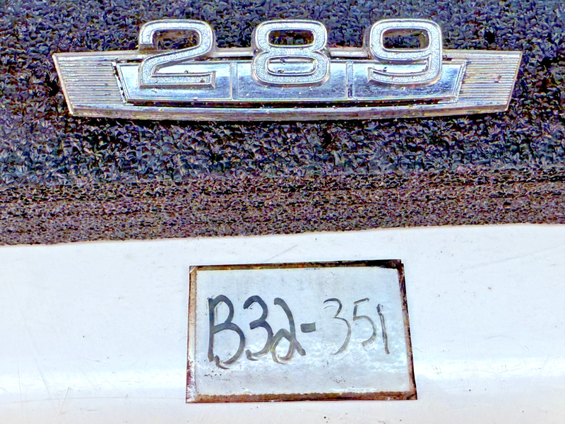 OEM 1967 1968 FORD FAIRLANE 289 Fender Emblems C7OB-16237-A B32-351