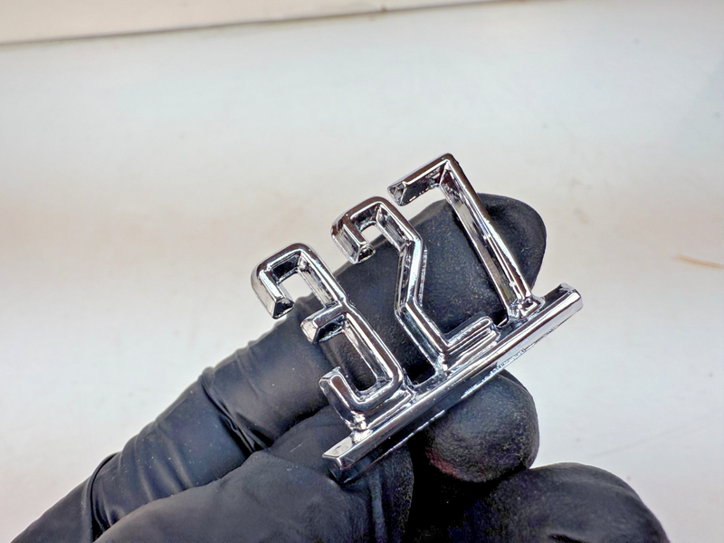 OEM GM 327 Front Fender Emblem 1965 - 1967 GM Chevrolet GM 3865834 E8-5