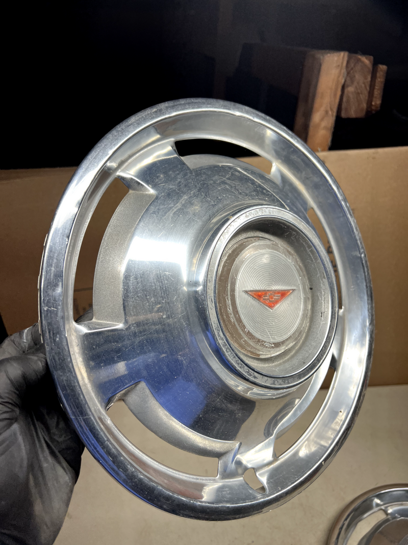 OEM 1965 65 Chevy Corvair Hubcap Rim Hub Cap Wheel Cover PAIR 13" 3962CB40 B40-5