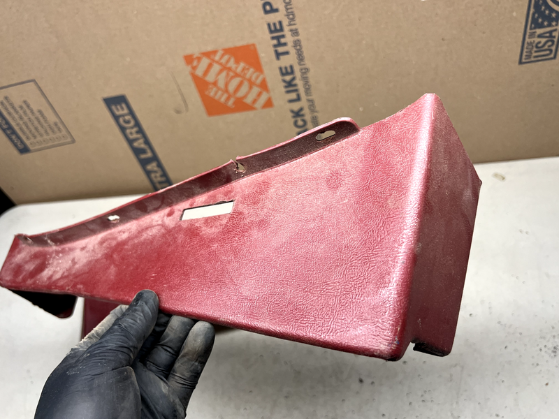 1964-1966 FORD THUNDERBIRD  GALAXIE AND MERCURY BUCKET SEAT TRACK COVER TRIM B33