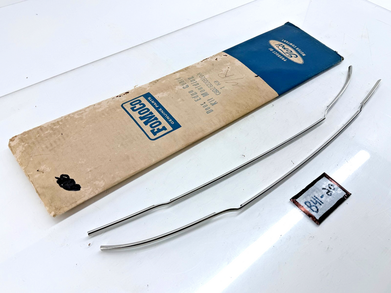 NOS 1968 1970 Ford Falcon DOOR EDGE GUARDS Moldings C8DZ-6220910-A B41-20