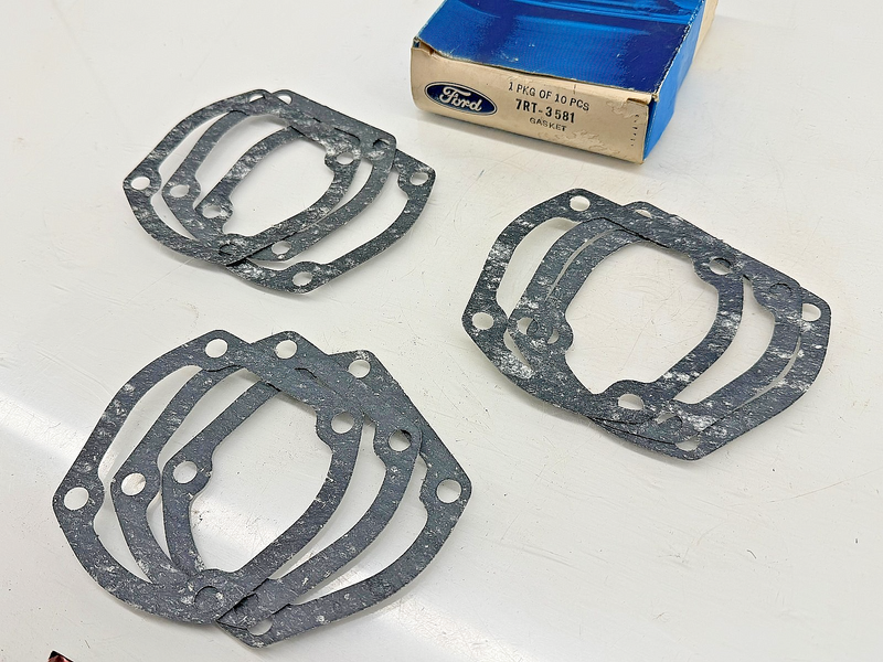 NOS 1939 - 1953 Ford Mercury Carburetor Base Gasket Package 7RT-3581 C62-53