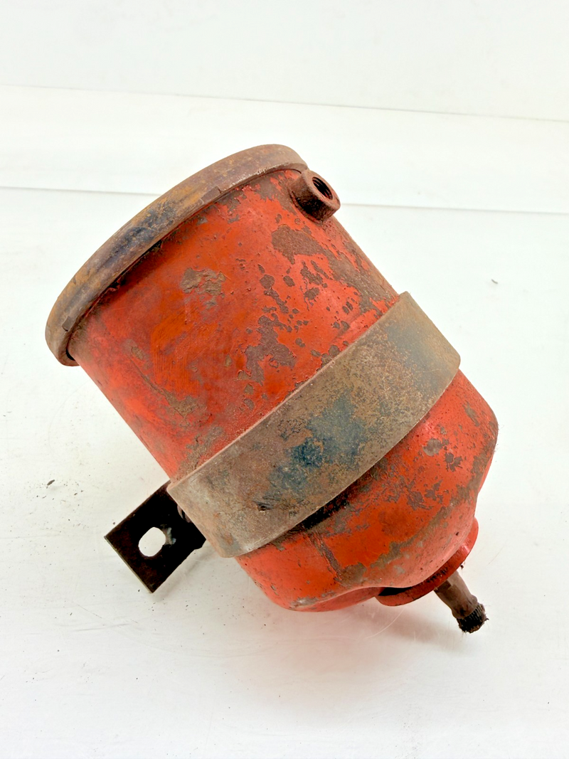 Original Jeep Willys Filter Oil Filter Canister & Bracket Rat Rod MB C45-20