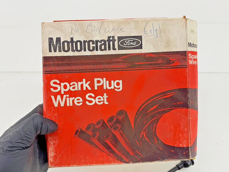 NOS 1976 Ford F-150 Bronco Truck Spark Plug Wire Set D6PZ-12259-ANR C62-47