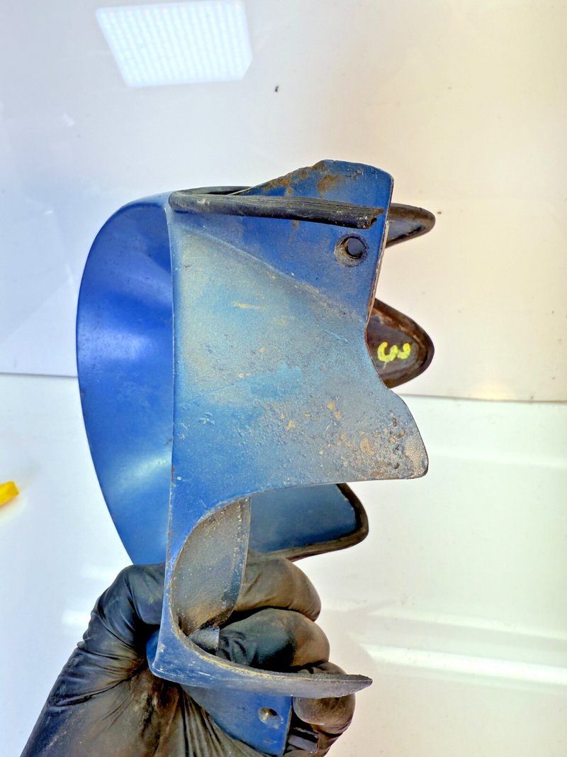 OEM 1959 1960 Chevy Impala Speedometer Dash Gauge Housing Bezel 1586360 B44-3