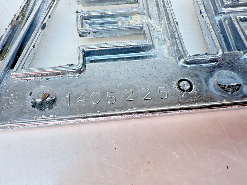 OEM 1973 - 1992 Chevrolet Chevy G10 G20 Suburban Rear Door Emblem 1405225 E7-1