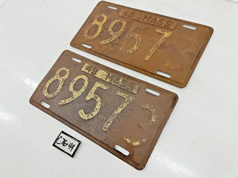 Orig. Paint PAIR 1949 89573 Massachusetts License Plate Sign MA 89573 C76-44