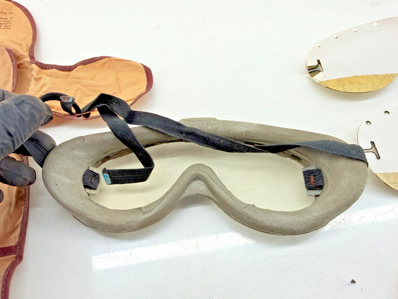 WWII US All Purpose Polaroid Goggle Lens Kit No. 1021 -Complete- WILLYS C44-13