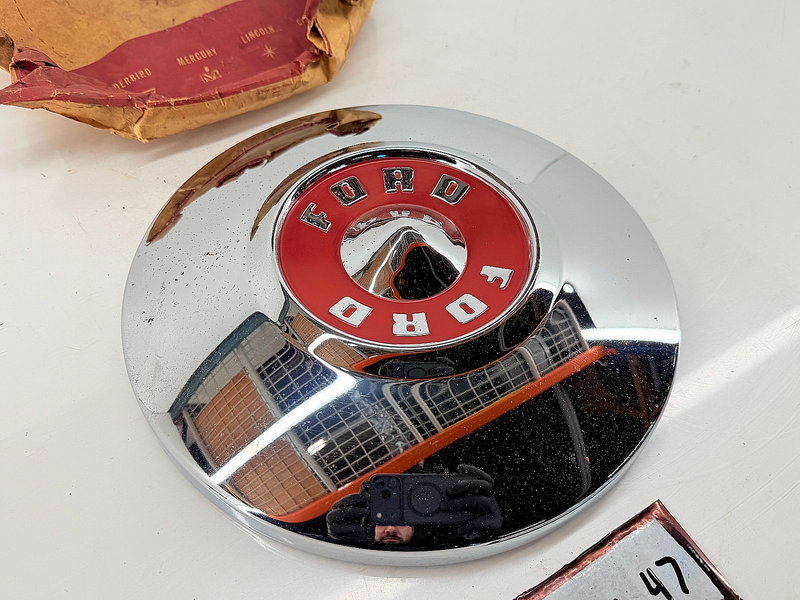 NOS 1955 Ford / Thunderbird Original Factory Hub Cap B5A-1130-D C56-47