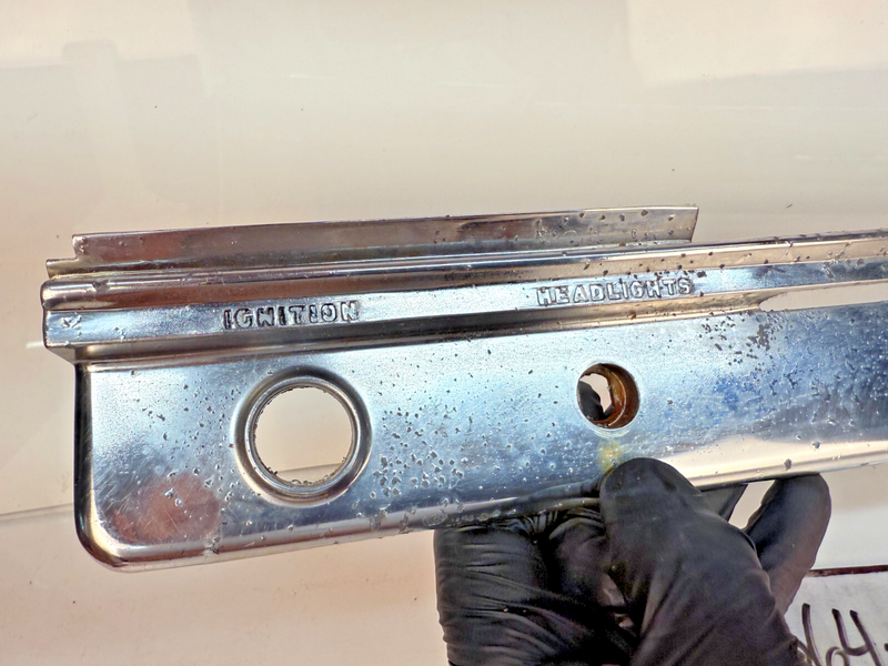 Vintage Ignition Lights Blower Map Light Chrome Dash Panel Part # 714273 B64-7