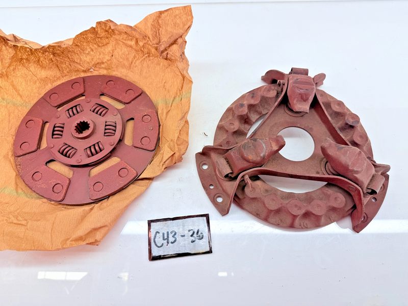 NOS Original Jeep Willys M151 Clutch & Pressure Plate M151A1 M151A2 C43-36