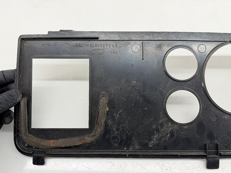 OEM 1979 - 1986 FORD MUSTANG DASH BEZEL CLUSTER TRIM PANEL E4ZB-61045C90-A U1B