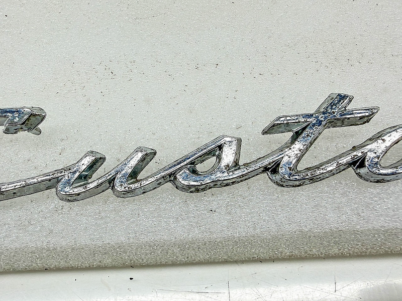 OEM 1964 FORD CUSTOM FENDER SCRIPT EMBLEM C4AB-62291A37-D E10-21