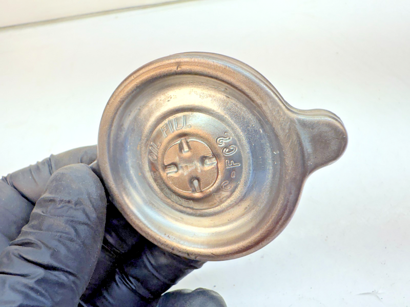 OEM 1965 - 1967 Corvette 396 427 Nova Chevelle AC FC2 Oil Filler Cap GM 850843