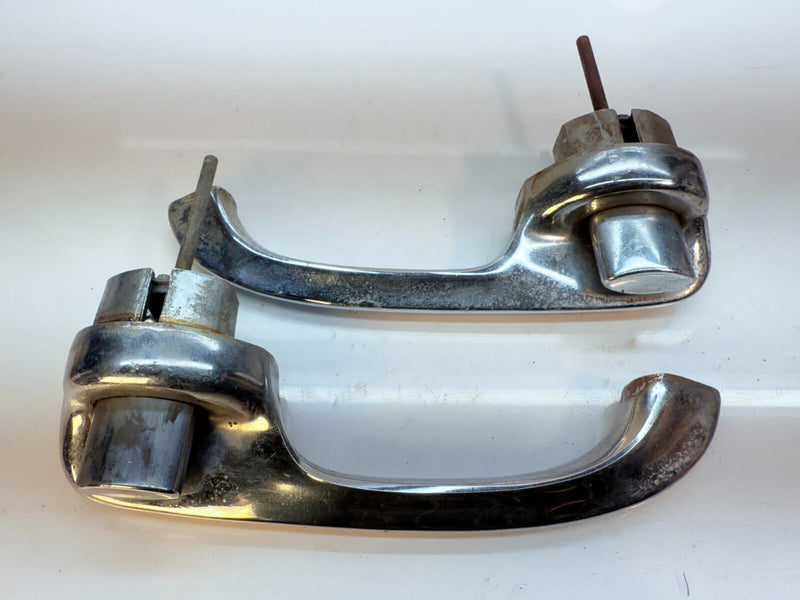 OEM PAIR GM 1960 Chevrolet Impala Belair PASSENGER DRIVER 4305246 4305247 B60-56