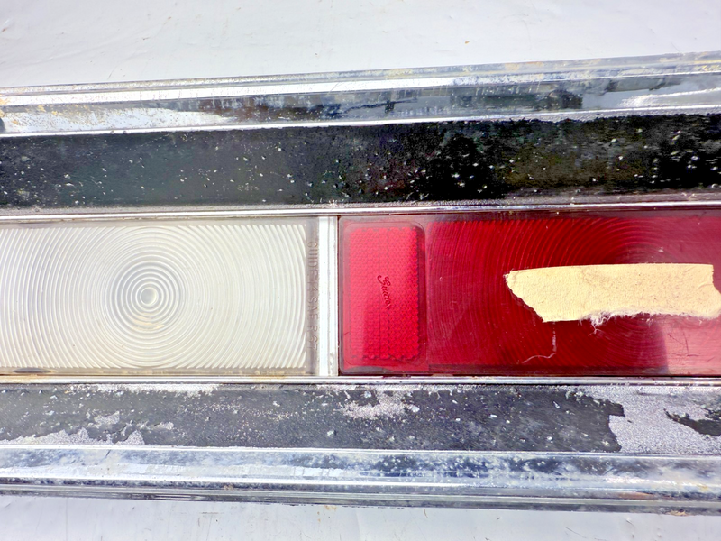 OEM 1967 1968 CHEVY Camaro PAIR Tail lights LH 5959299 RH 5959300 B20-1