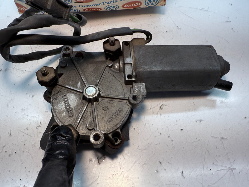 NOS GENUINE AUDI 200 5000  FRONT DOOR ELECTRIC WINDOW MOTOR 443959801 C8-8