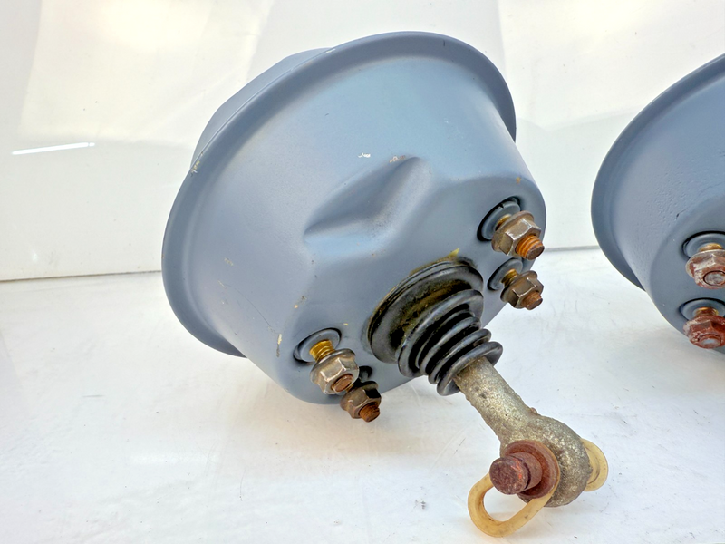 OEM 1968 - 1982 Corvette C3 Headlight Vacuum Actuators LH RH 1969 1970 B82-1