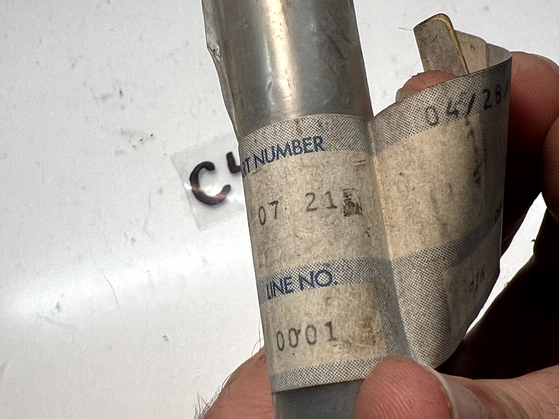 NOS ORIGINAL MERCEDES-BENZ E W124 REAR AXLE GEARBOX BOLT A1243530721 C4-14