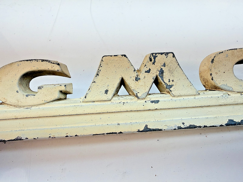OEM 1947 - 1953 GMC Truck Hood Side Emblem 2223966 E8-31