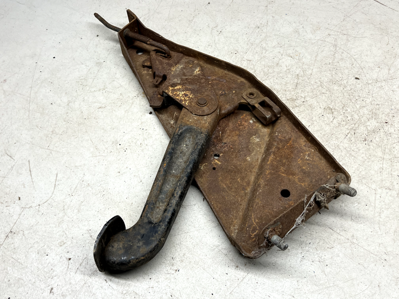 1965 1966 Chevrolet Impala Belair Parking Brake Pedal Assembly Mount 65 66 B35