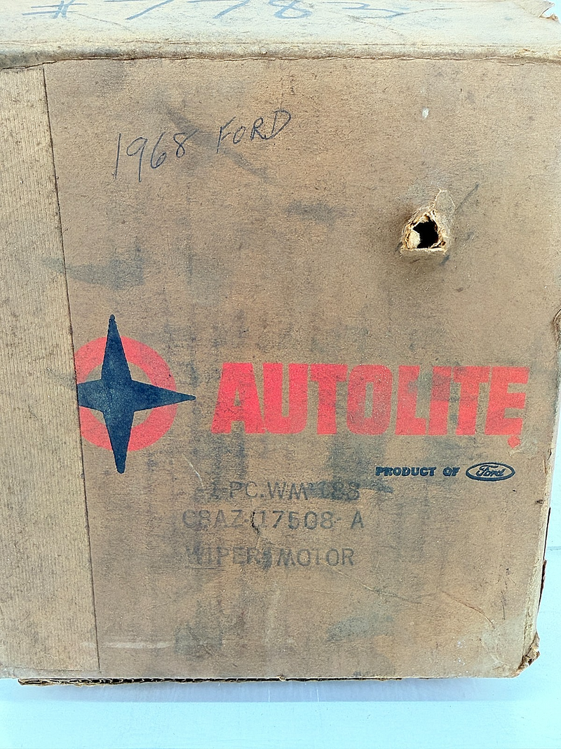 NOS 1965 - 1968 Custom Galaxie 500 XL LTD 2-SPEED WINDSHIELD WIPER MOTOR C72-1