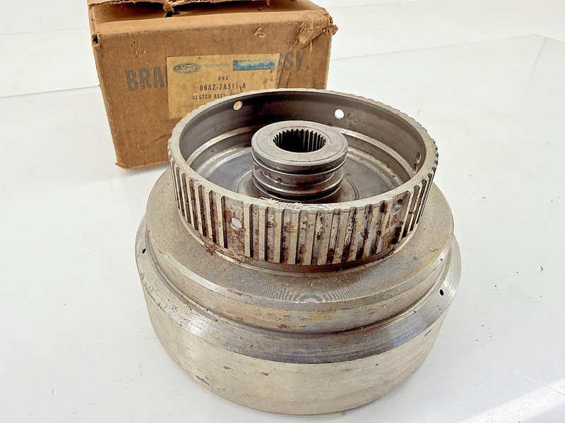 NOS 1976 Ford TRANS BRAKE DRUM & SUN GEAR D6AZ-7A511-A C52-4