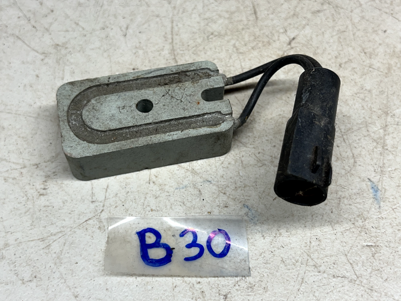 NOS FORD Engine Cooling Fan Control Resistor E6DF-8L603-AA B30-123