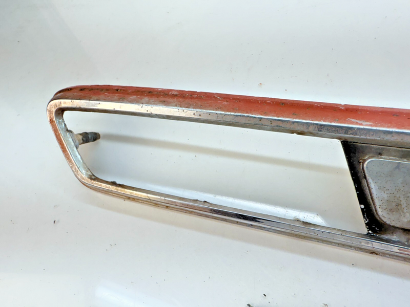 OEM 1968 - 1972 Ford Truck F100 LH Hood Emblems Badge C8TB-16721-A B66-26