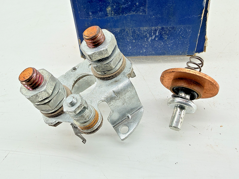 NOS 1949 - 1956 CHEVROLET GMC INTERNATIONAL SOLENOID REPAIR KIT SRK-10 C74-25