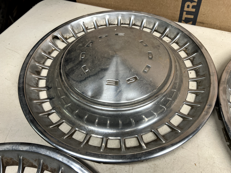 OEM 1972-76 Dodge Charger Van Challenger MOPAR Set 4 Hubcaps Good Shape U3B-11