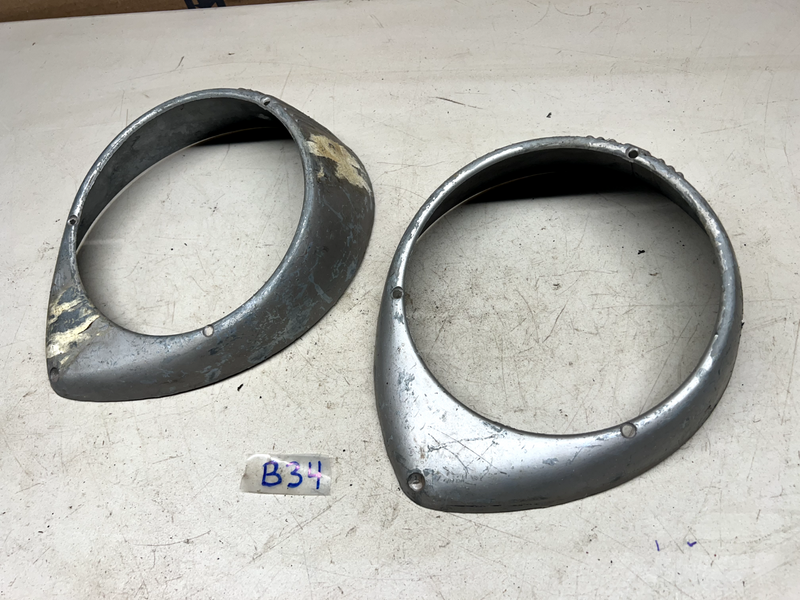 1938-1941 FORD Deluxe ELECTROLINE H-10 HEADLAMP BEZEL TRIM PAIR 38 39 40 41 B34