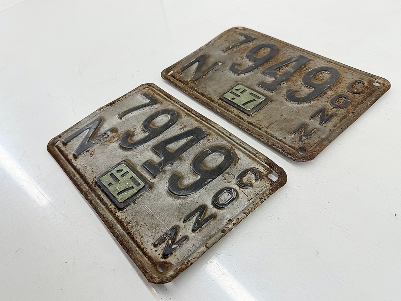 Original Paint 1947 CT 7N 949 CONN PAIR License Plate Garage Sign C47-61