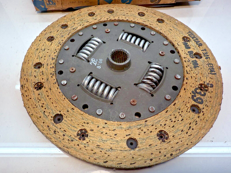 NOS SACHS Clutch Friction Disc 1861626032 035141031M Audi/VW 1971-88 C12-11