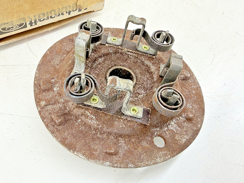 NOS 1964 FORD TRUCK STARTER BRUSH END PLATE C4TZ-11049-A SH-172 C77-44