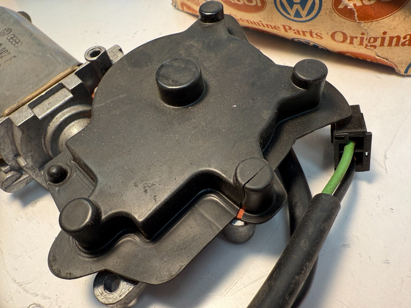 NOS Front Window Motor Audi  1985-1992 443959802F C5-2