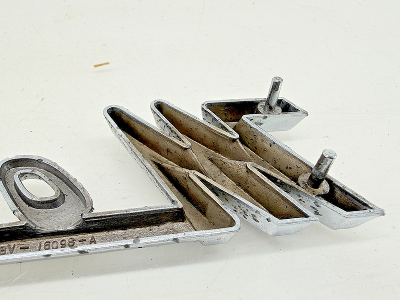 OEM 1955 1956 Mercury "MONTCLAIR" Chrome Emblem Name Plate Script C66-33