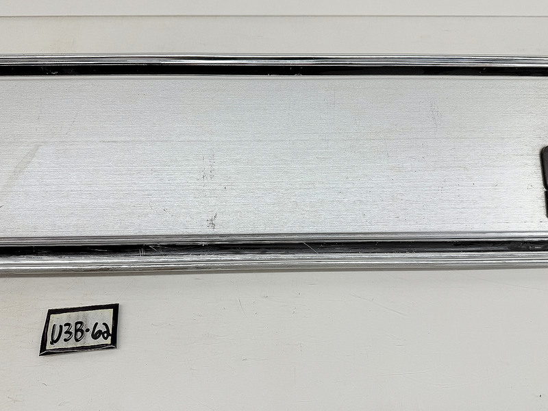 OEM 1981 - 1991  CHEVY K5 BLAZER TRIM PANEL MOLDING TAILGATE BAND U3B-62