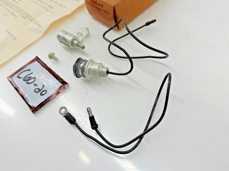 RARE NOS 1960 - 1962 AMC Rambler Accessory Brake Warning Light Kit 8990737 C60