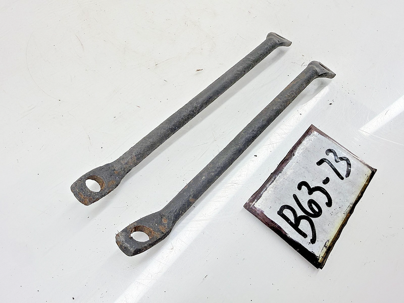 Original 1960 Chevy Impala Pair of Front Lower Valance Side Brace Rod B63-73