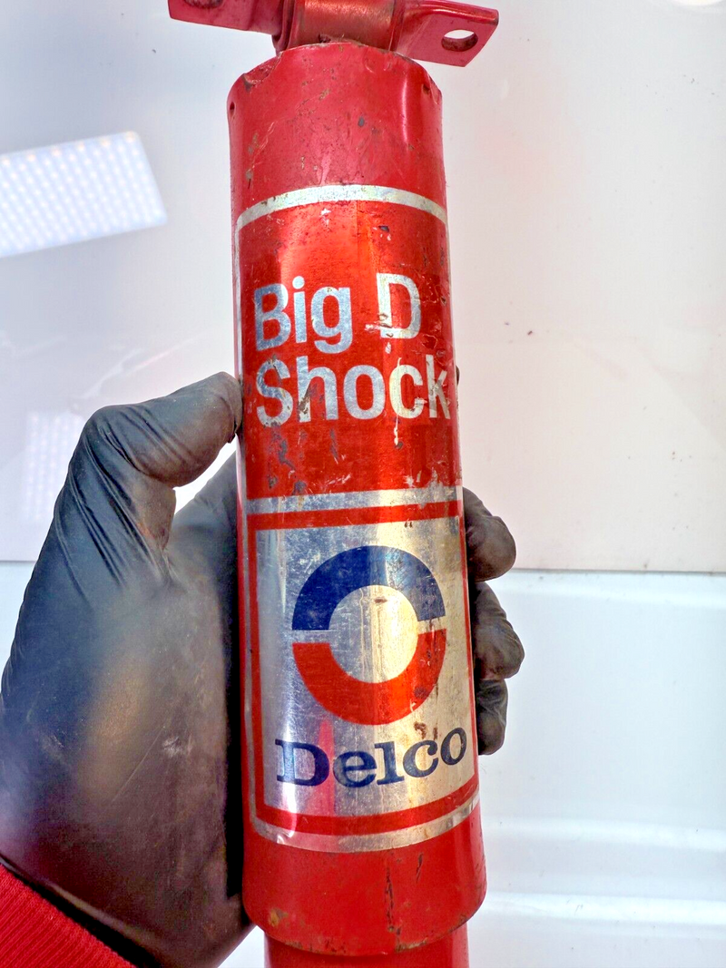 NOS VINTAGE DELCO GM BIG D REAR Shocks 1968 - 1969 CHEVELLE F-85 PRIX B56-30