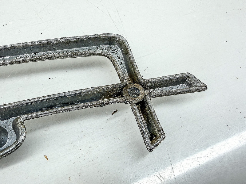 OEM 1968 1969 FORD FALCON SCRIPT EMBLEM C8DB-62291B62-A E10-16
