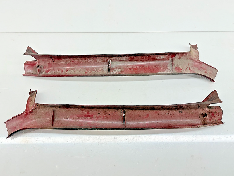 1983 - 1986 FORD Mustang Foxbody Convertible PAIR Red A-Pillar Trim E3ZB-6103598