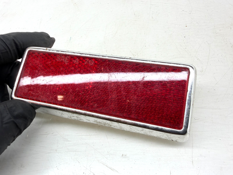 NOS 1969 1970 NOS Ford Rear RH Marker Light Reflector Lens SAE-A-70 C67-37