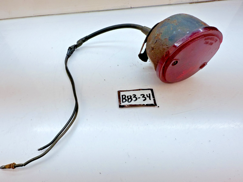 OEM Grote 215-218 IH Cub Cadet Garden Tractor Tail Light Lens Bracket B83-34