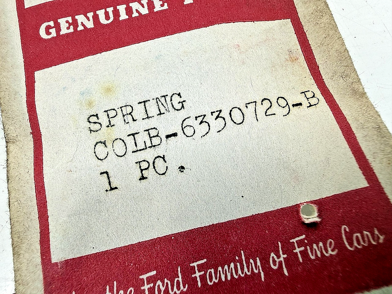 (1) NOS 1960 - 1963 LINCOLN SPRING C0LB-6330729-B C76-153