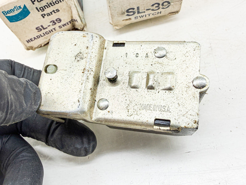(1) NOS 1960 -1964 Ford Mercury Comet BENDIX SL-39 HEADLIGHT SWITCH C79-5