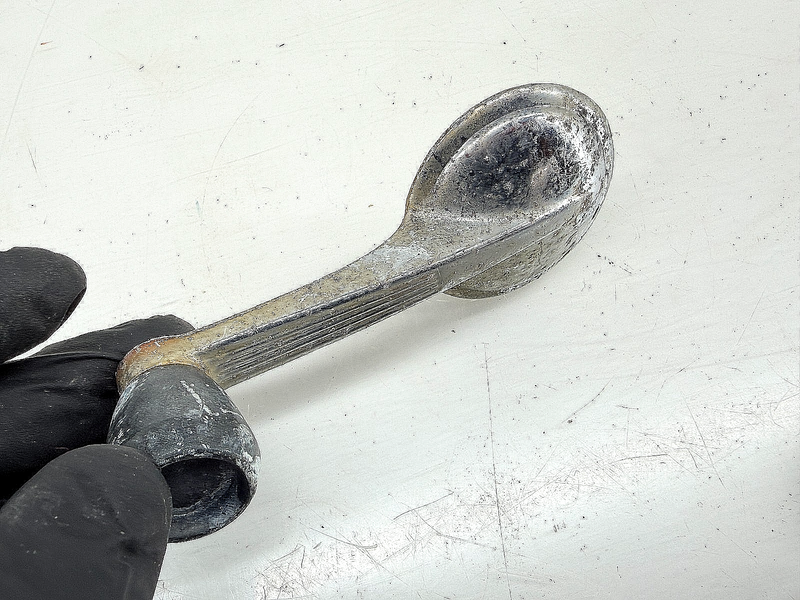 OEM 1955 - 1962 Chevrolet Corvette BelAir Window Crank Handles 4151869 C67-93